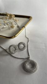 Moonlit glow necklace set - Image 2