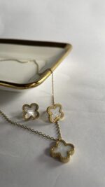 Rasha clover necklace set - Image 2